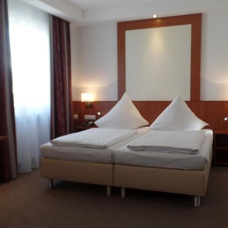 Hotel St. Georg Regensburg Exterior photo