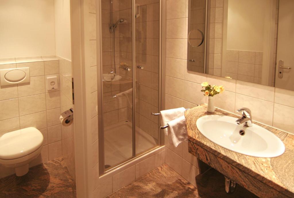 Hotel St. Georg Regensburg Room photo